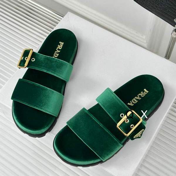 Picture of Prada Slippers _SKUPradasz35-40JX0702170
